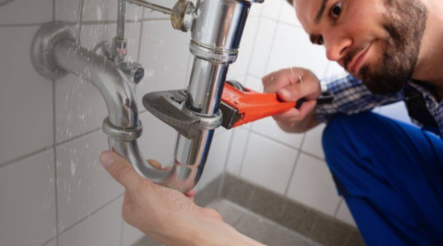 Expert burst pipe repair services in Delmar, DE